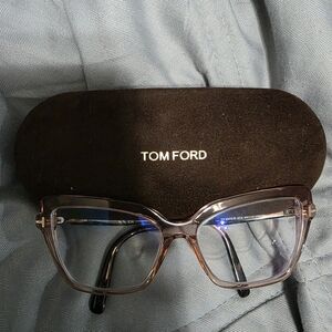 Tom Ford Women's Elegant Pink and Gray Glasses
